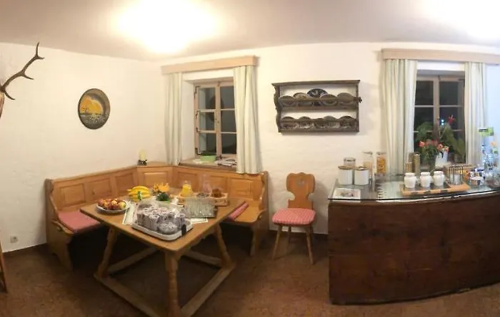 Pensjonat Hupfmuehle 3*